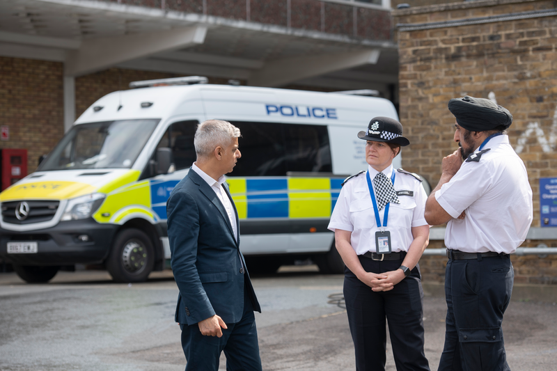 London Assembly calls for end to 'prostitute cautions' by Met Police ...